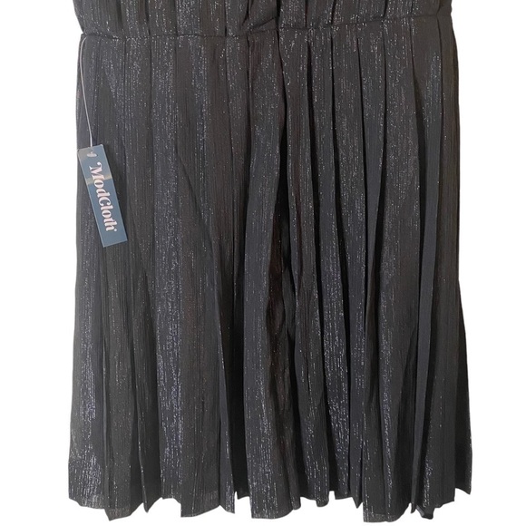 NWT ModClothThe Pleat-est Things Mini Dress Size M Black - Picture 7 of 11